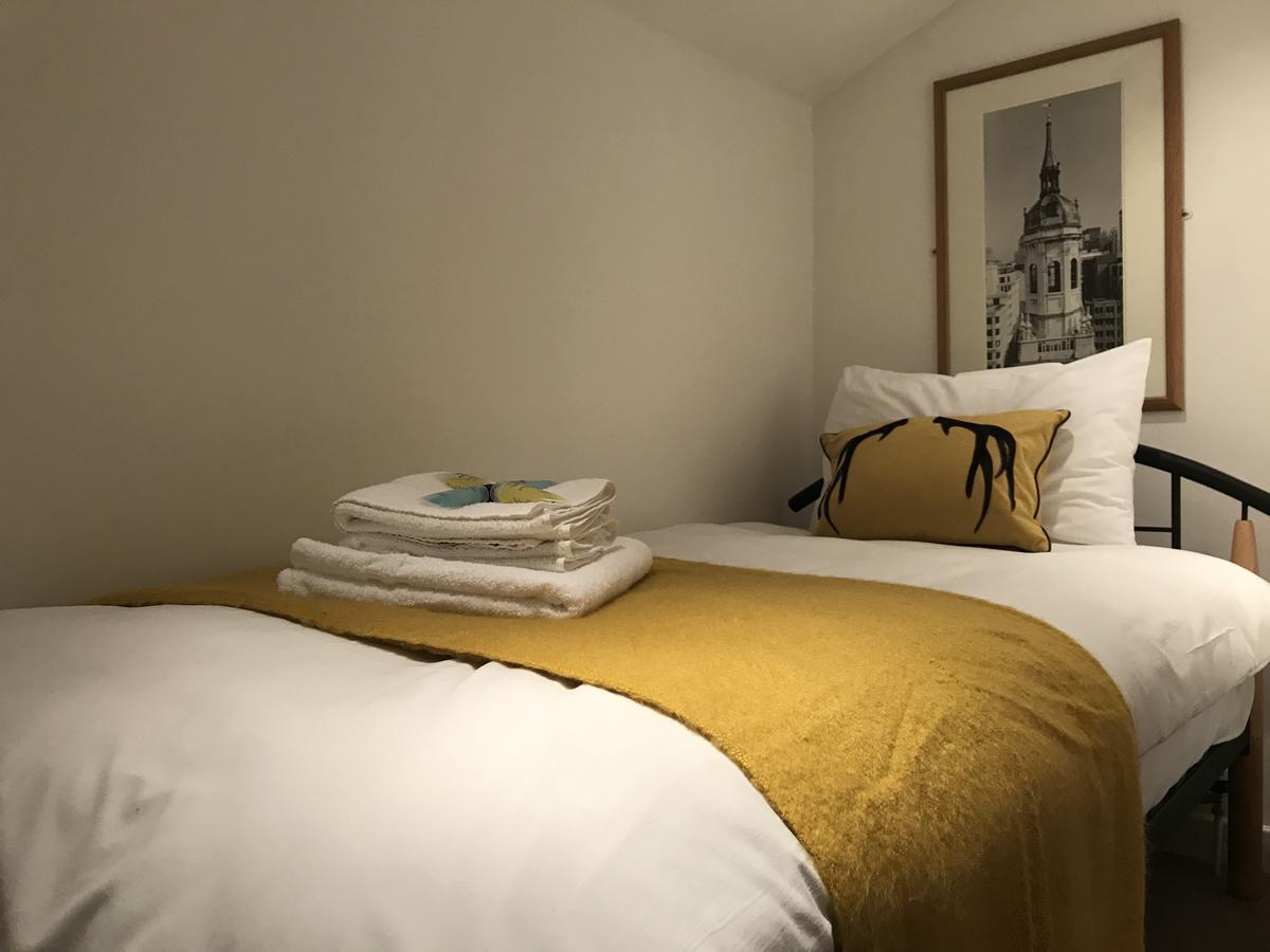 Riverbank Stay London Kültér fotó